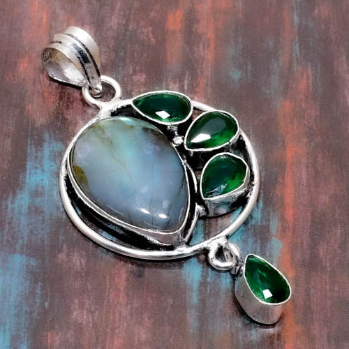 Ember’s Embrace – Labradorite & Green Onyx Pendant