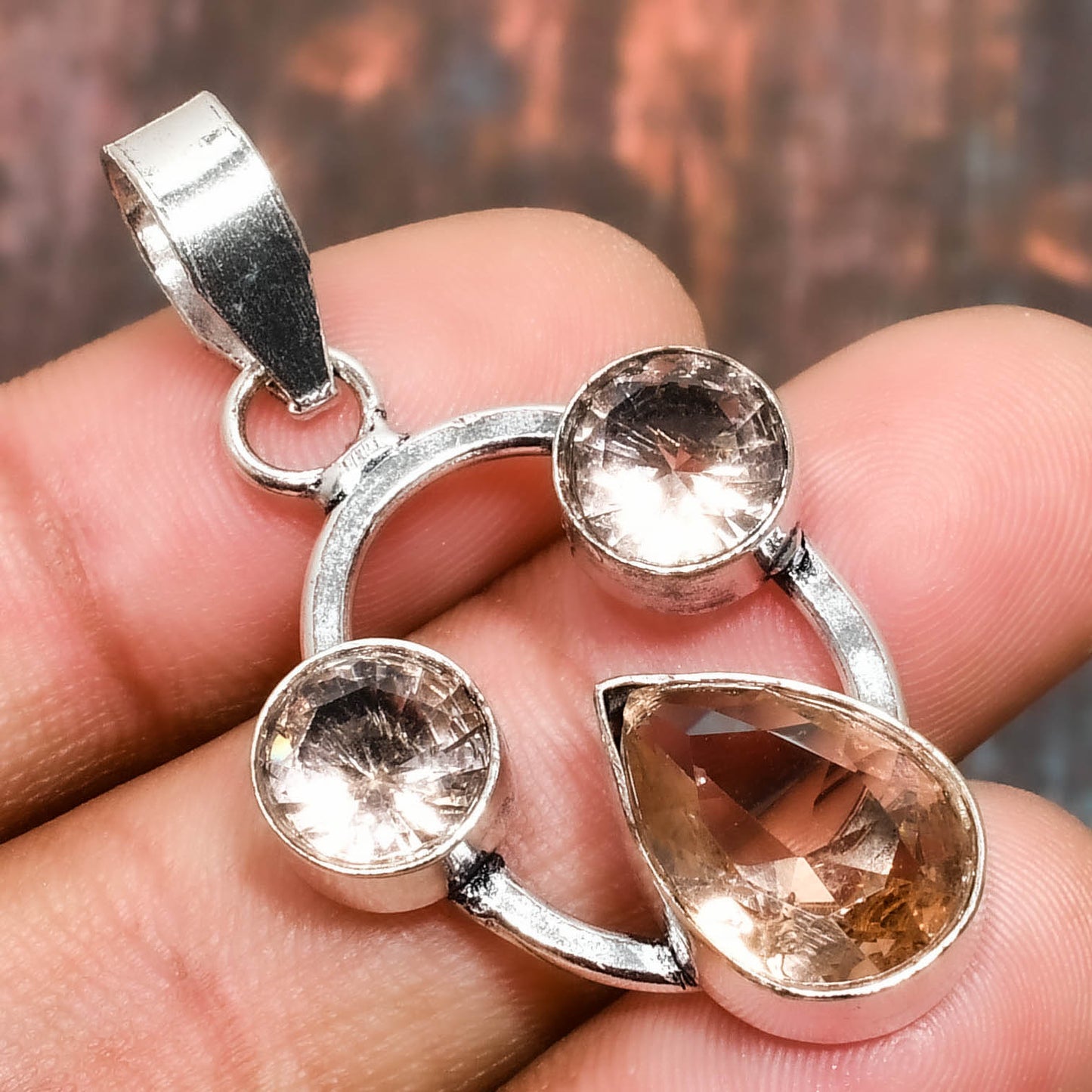 Tranquil Essence – Smoky Quartz Sterling Silver Pendant