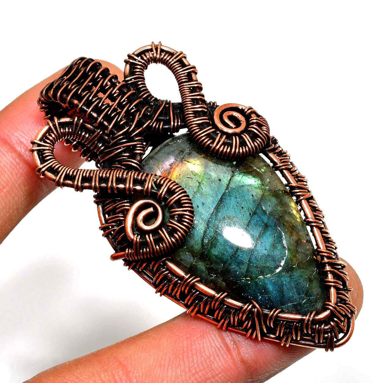 Selene’s Shield – Labradorite Copper Pendant