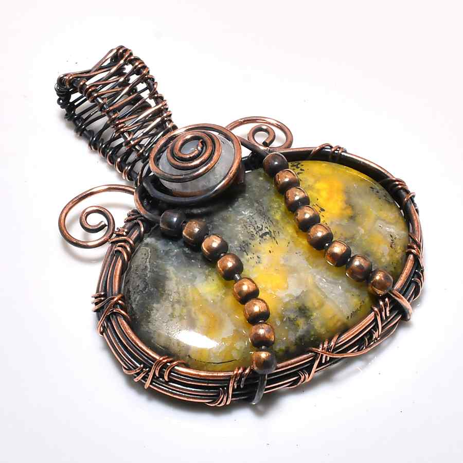 Harmony’s Embrace – Oxidized Copper Agate Pendant