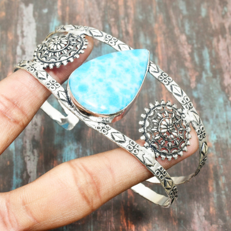 Lana’s Essence – Larimar Silver Cuff