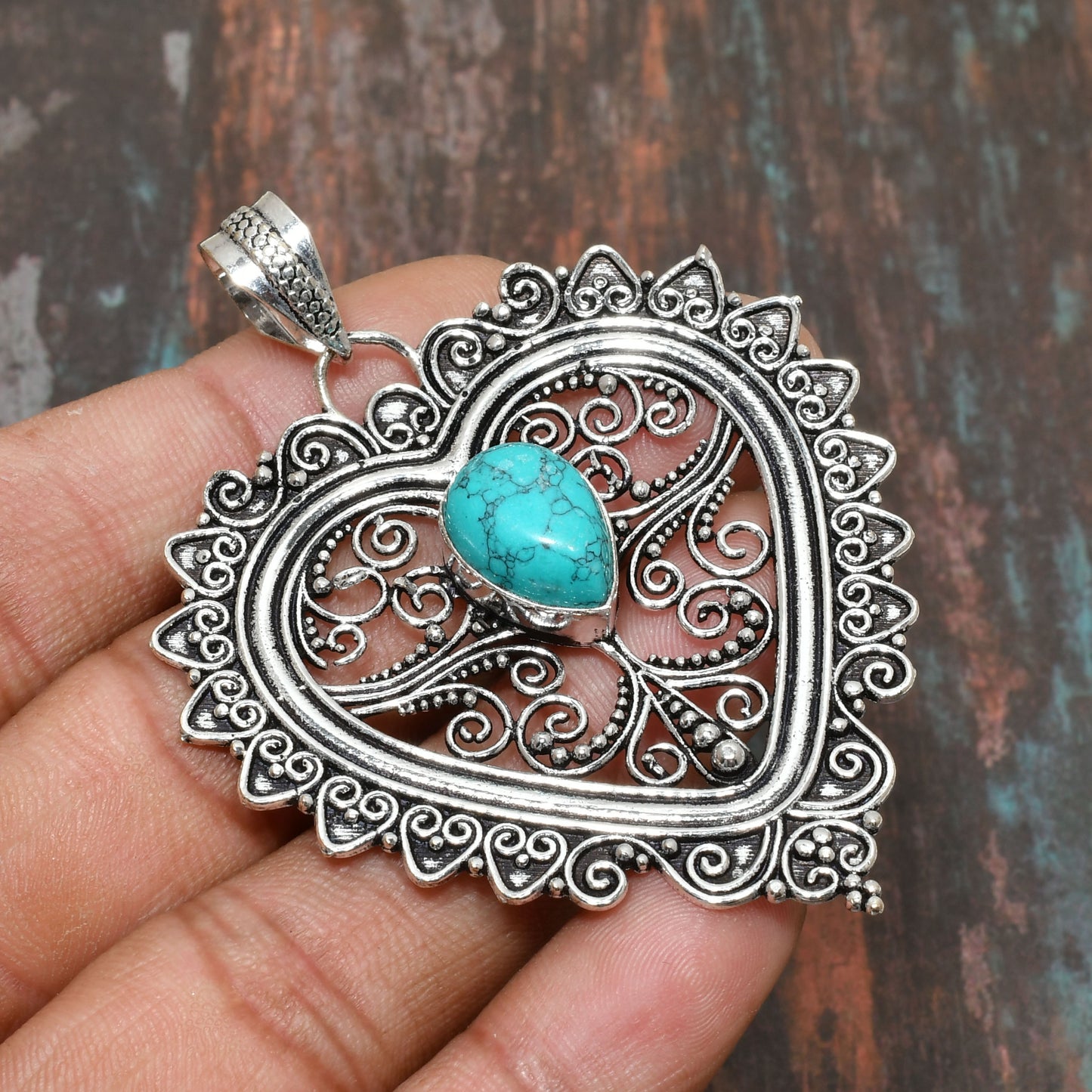 Azure Heart – Turquoise & Silver Filigree Pendant