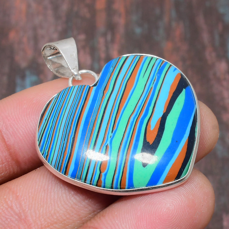Heartfelt Melodies – Striped Stone & Silver Pendant