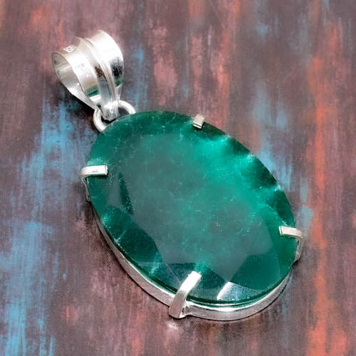 Sylvan Heart – Emerald & Sterling Silver Pendant