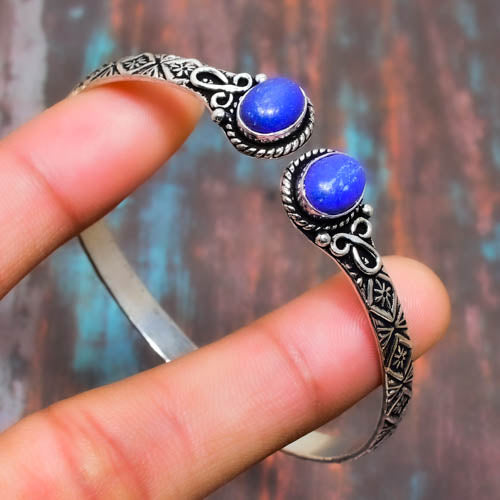 Selene’s Wisdom – Lapis Lazuli Silver Cuff