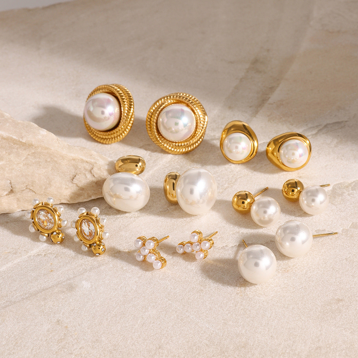 Titania Pearl Studs