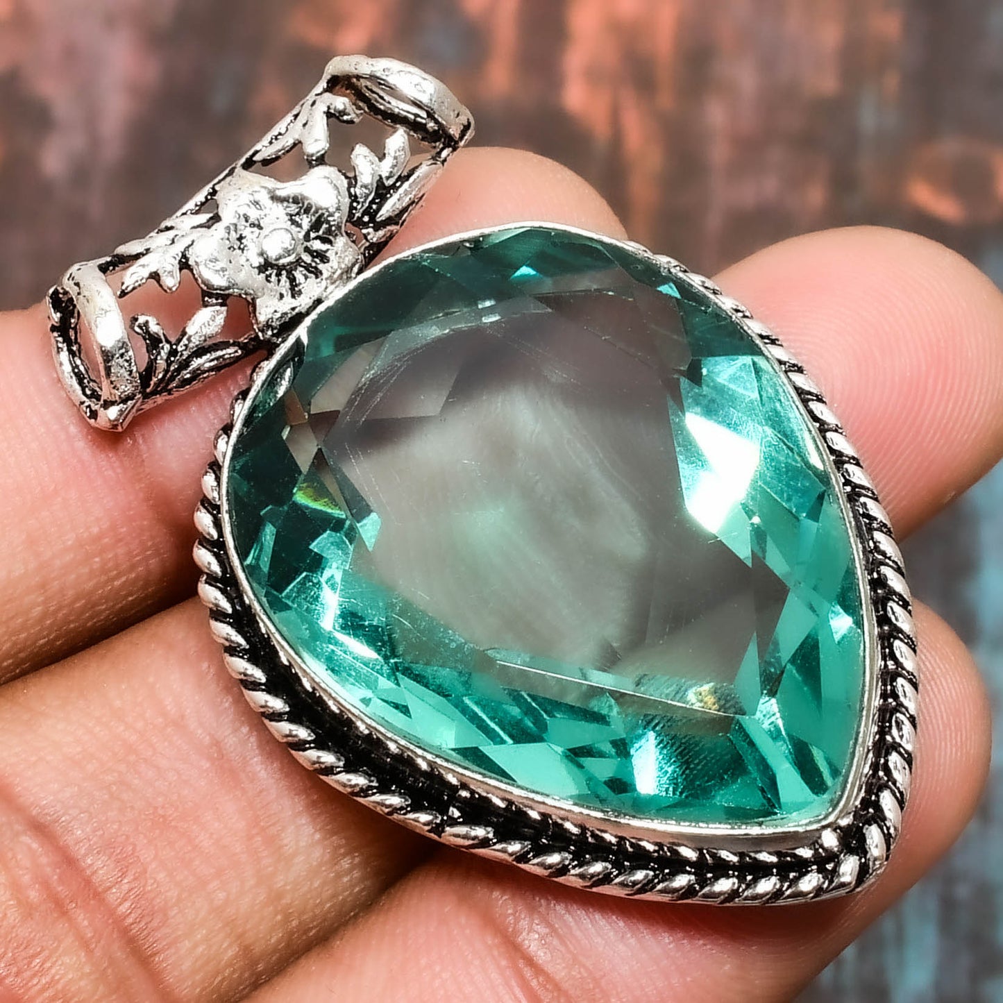 Tranquil Tide – Aquamarine & Silver Teardrop Pendant