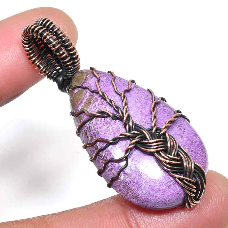 Amara’s Serenity – Amethyst Copper Pendant