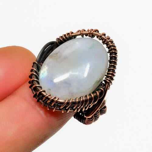 Luna’s Serenity – Copper-Wrapped Moonstone Ring