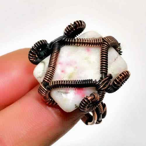 Earth’s Blossom – Amethyst Copper Ring