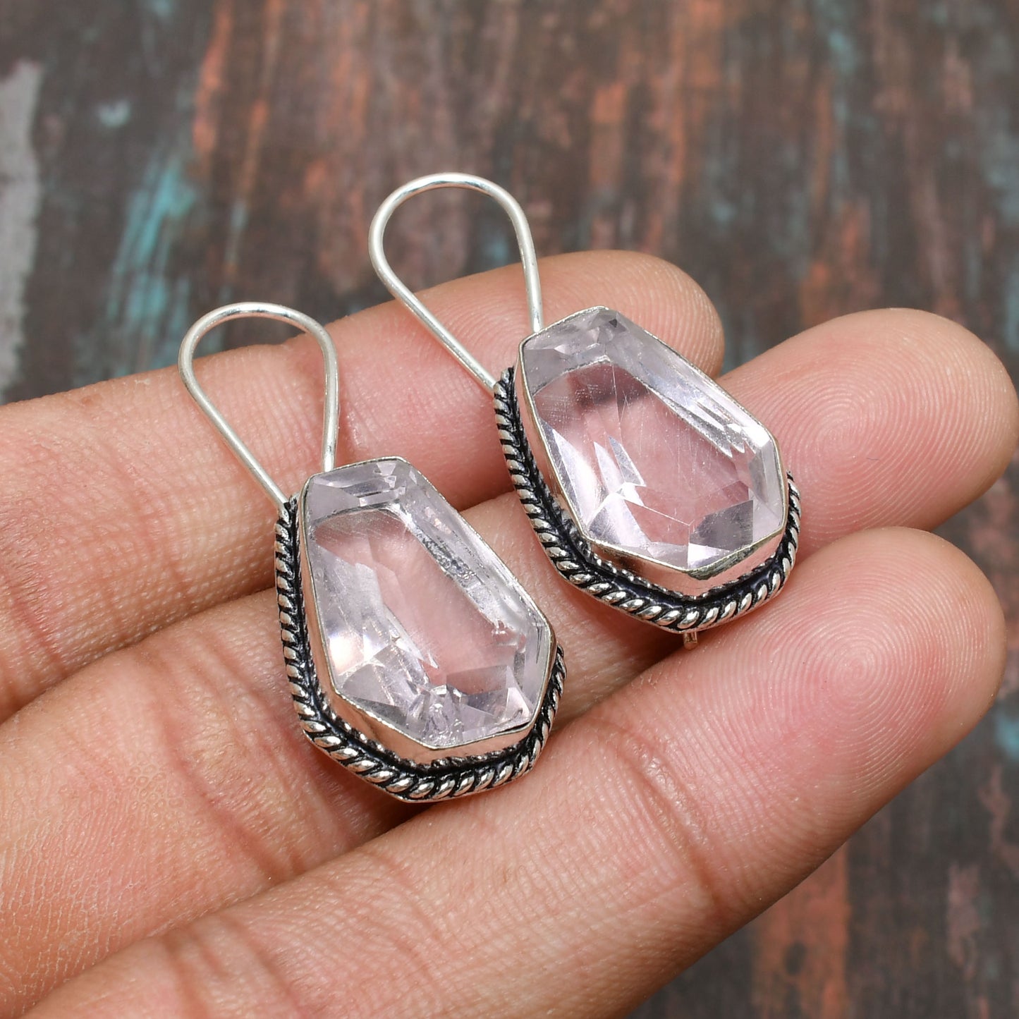 Clarity’s Embrace – Handwoven Silver Quartz Earrings