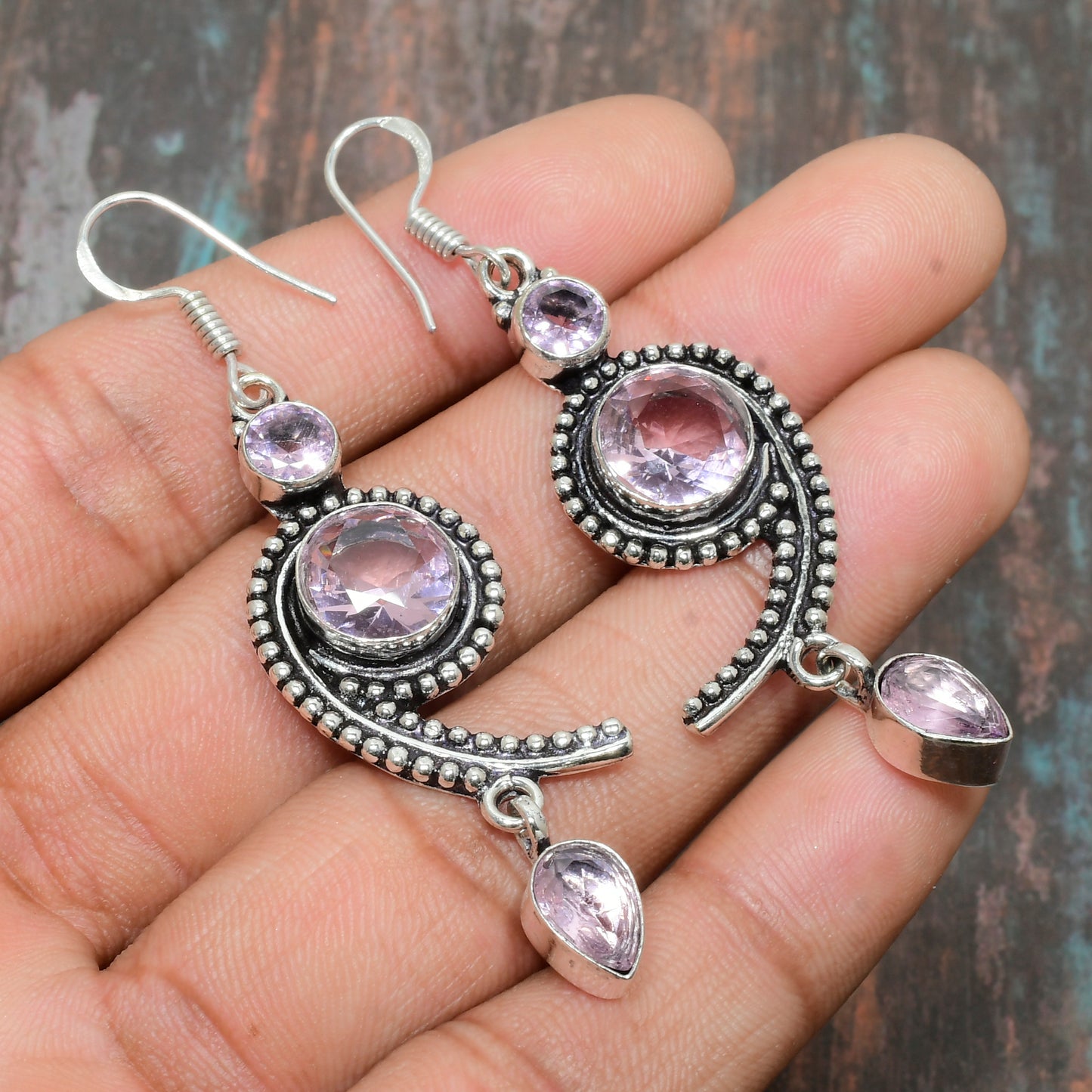 Harmony’s Embrace – Rose Quartz Swirl Earrings