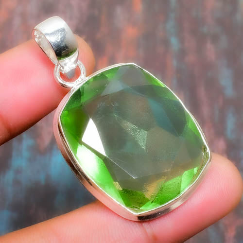 Emerald Aura – Sterling Silver Pendant