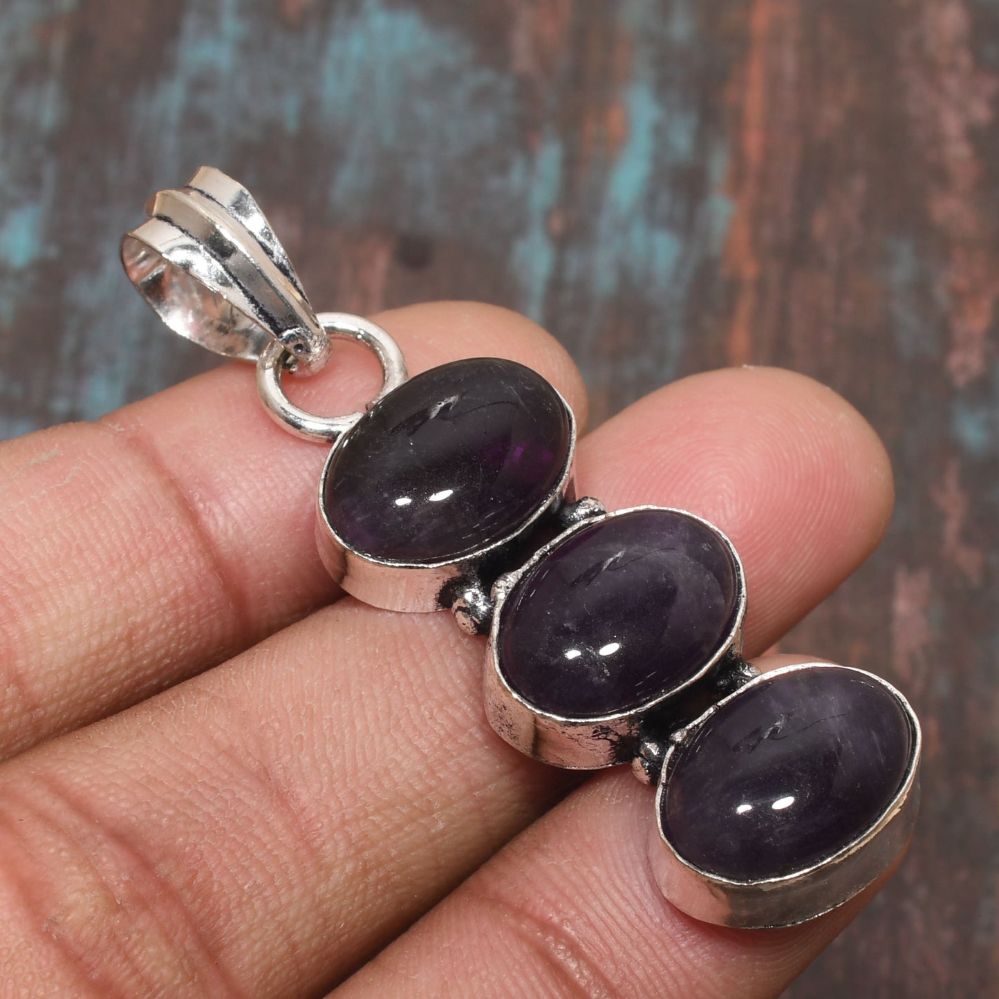 Trinity Grace – Amethyst Silver Pendant