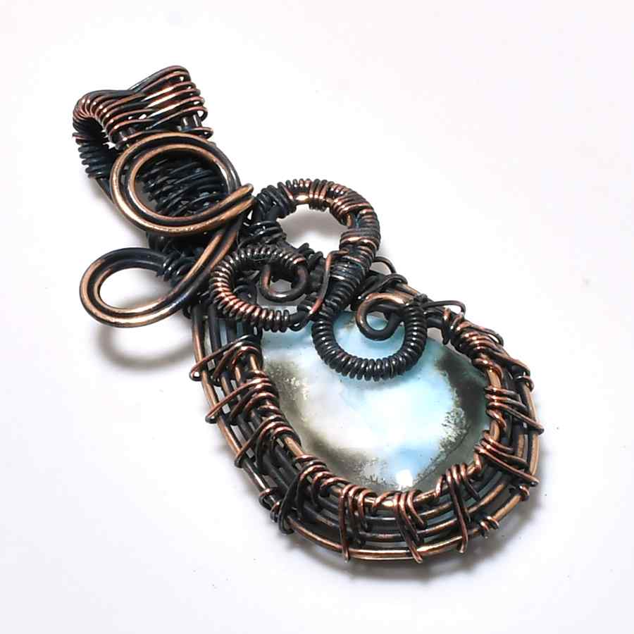 Aurora’s Veil – Copper-Wrapped Amethyst Pendant