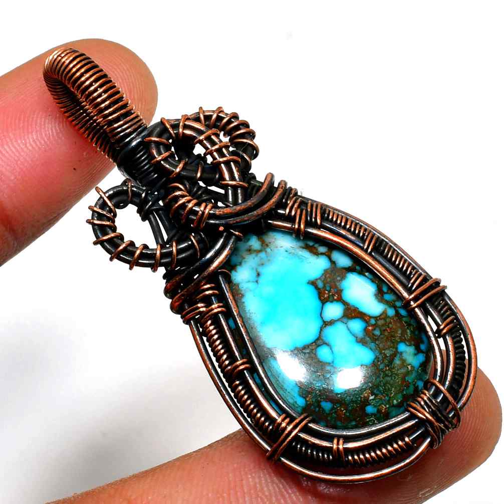 Serenity’s Embrace – Turquoise Copper Pendant