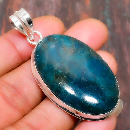 Azure Embrace – Blue Gemstone Sterling Silver Pendant