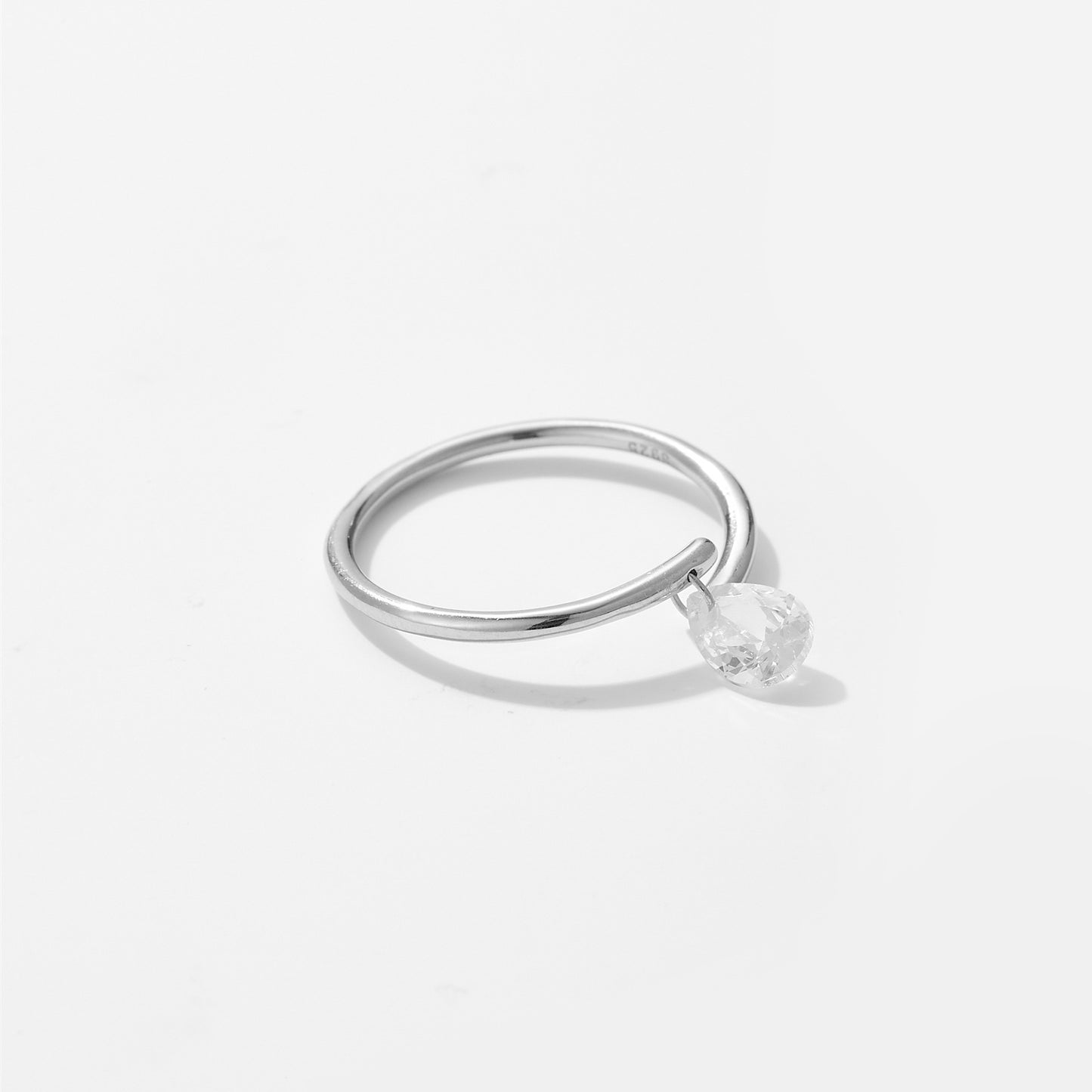 Lady Isabelle Ring - 925 Sterling Silver - 18K Gold