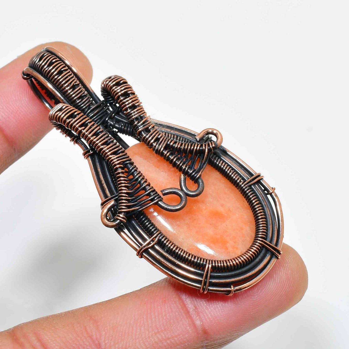 Sunset Serenity – Sunstone Copper Pendant