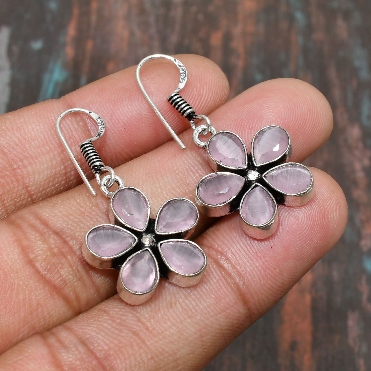 Amora Blossom – Rose Quartz & Sterling Silver Earrings