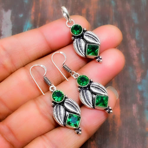 Emerald Essence – Sterling Silver Leaf Earrings & Pendant Set