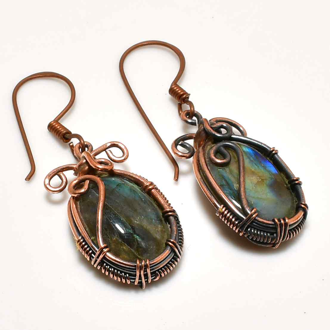 Selene’s Glow – Copper Labradorite Earrings