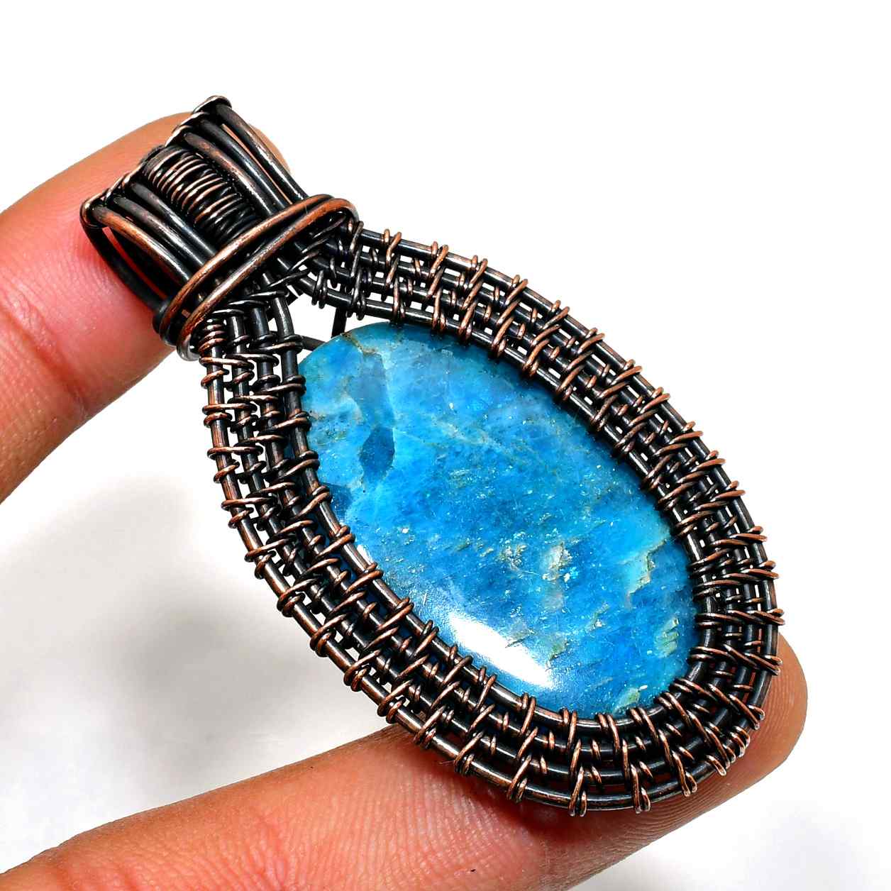Serenity’s Weave – Apophyllite Copper Pendant