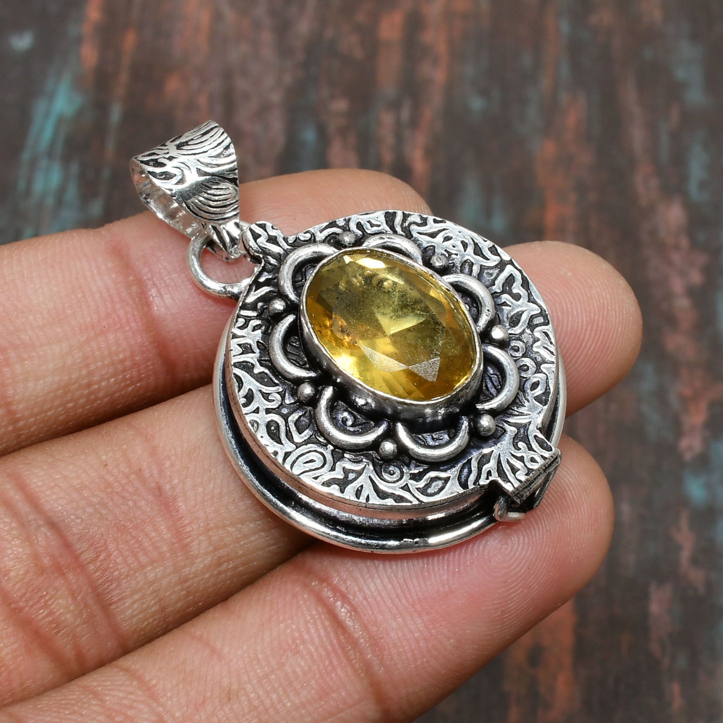 Solar Radiance – Citrine Sterling Silver Pendant