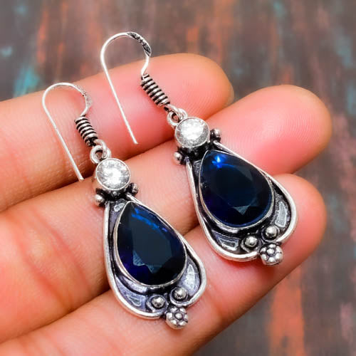 Azure Whisper – Silver Filigree Earrings