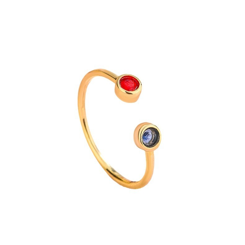Sleek Ring with Zircon Accents