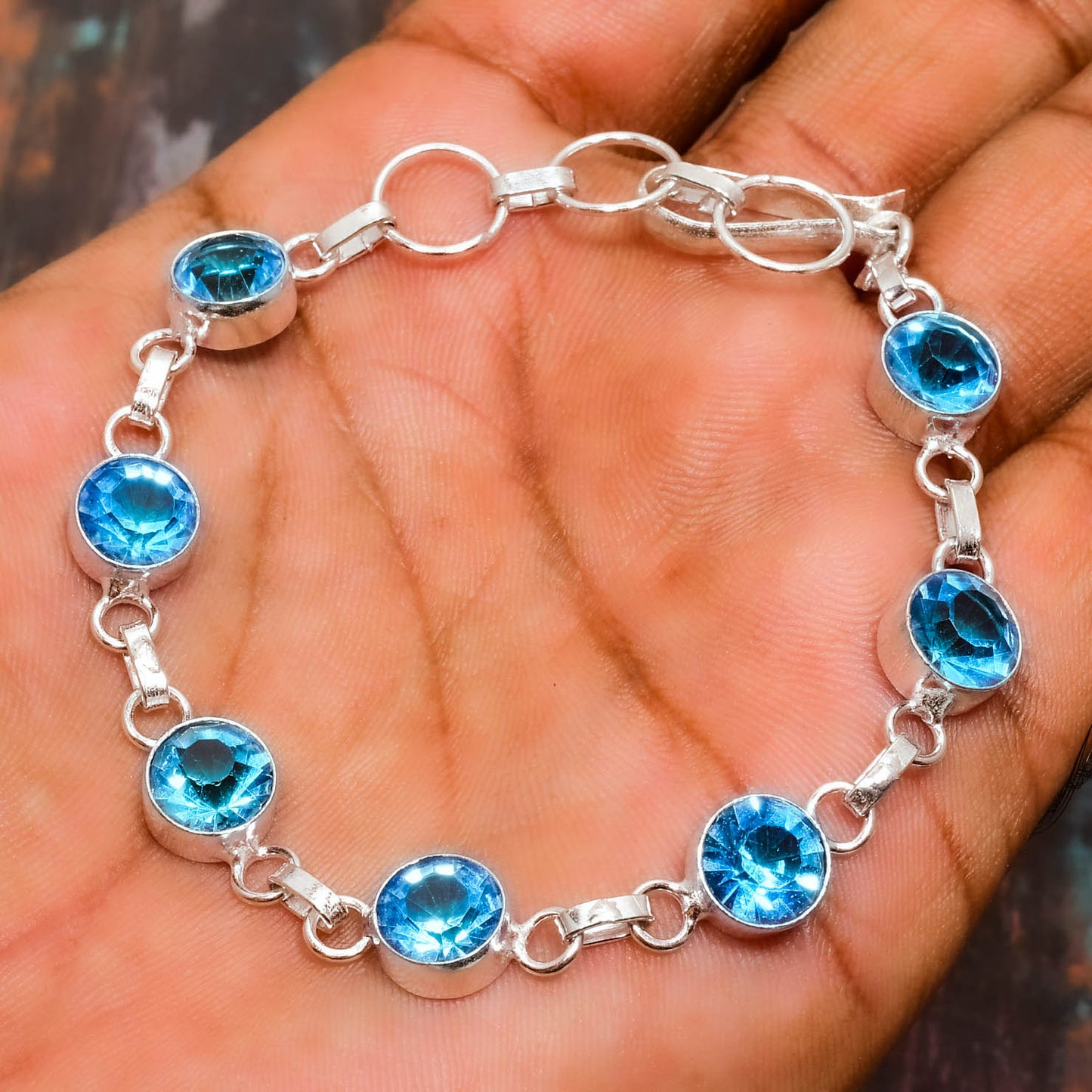 Tranquil Horizon – Sky Blue Topaz Bracelet