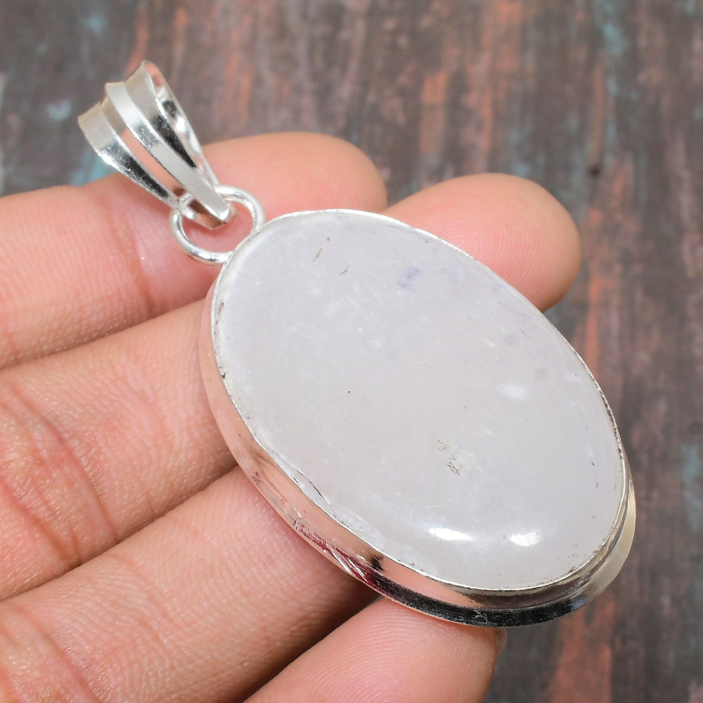 Lunar Serenity – Sterling Silver Moonstone Pendant