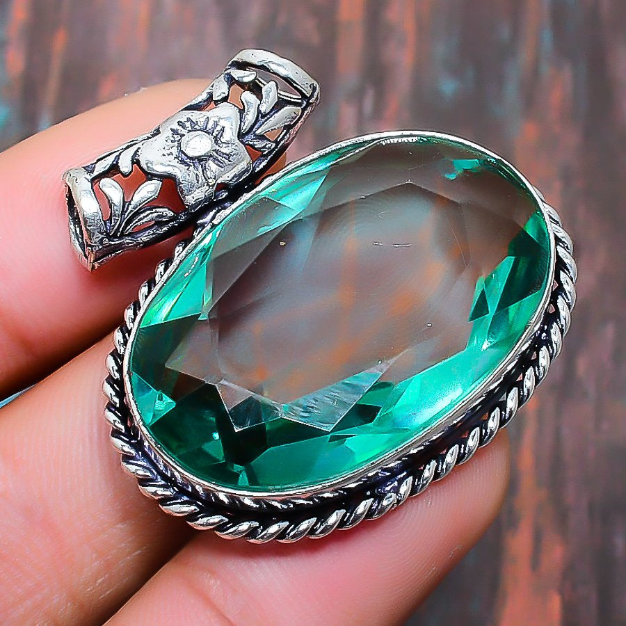 Isla’s Oasis – Turquoise & Silver Pendant