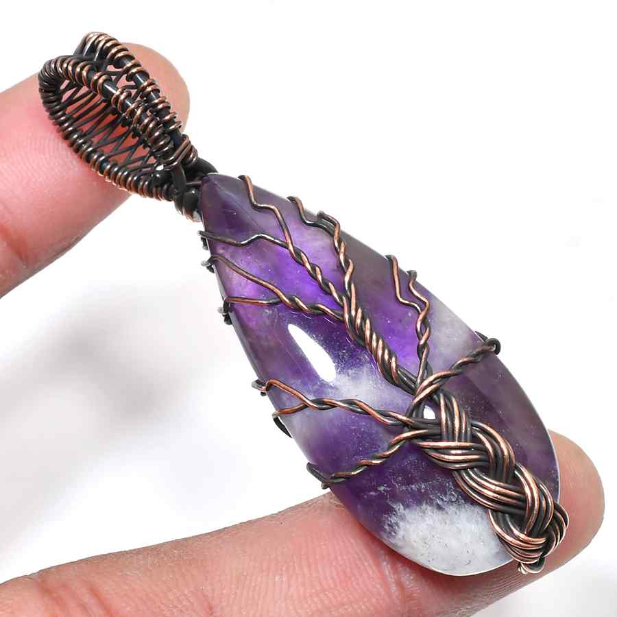 Ezra’s Veil – Copper-Wrapped Amethyst Pendant