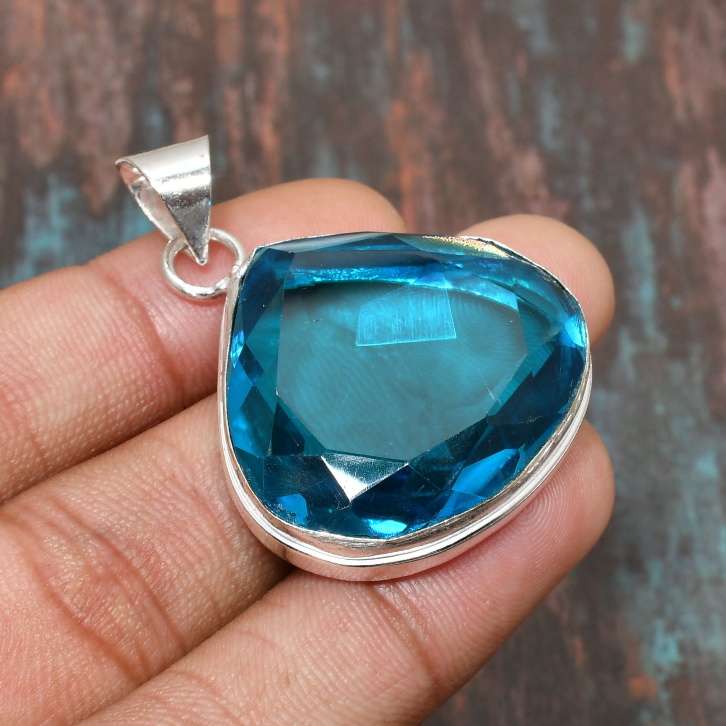 Celestial Clarity – Blue Topaz Silver Pendant
