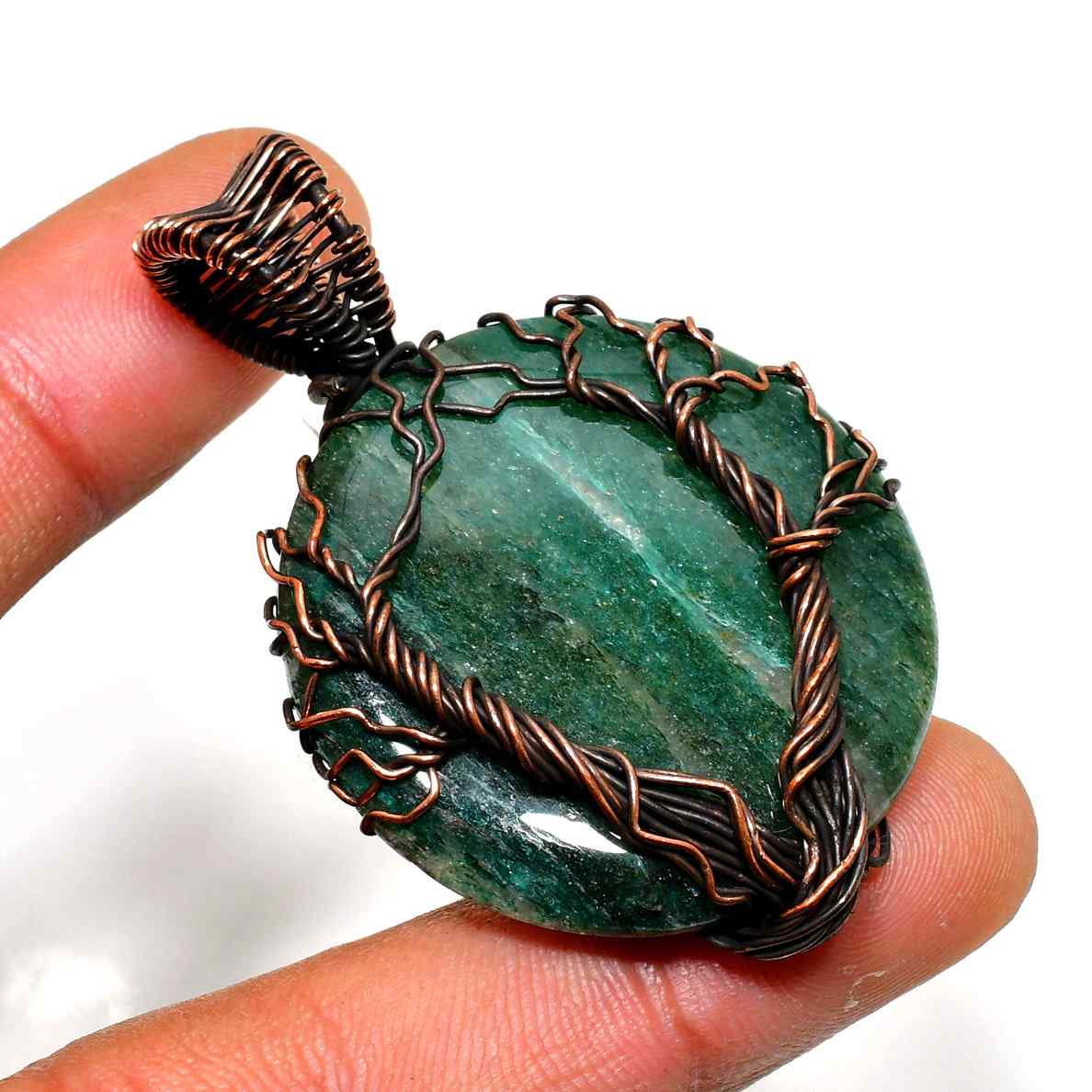 Serenity’s Embrace – Green Aventurine Copper Pendant