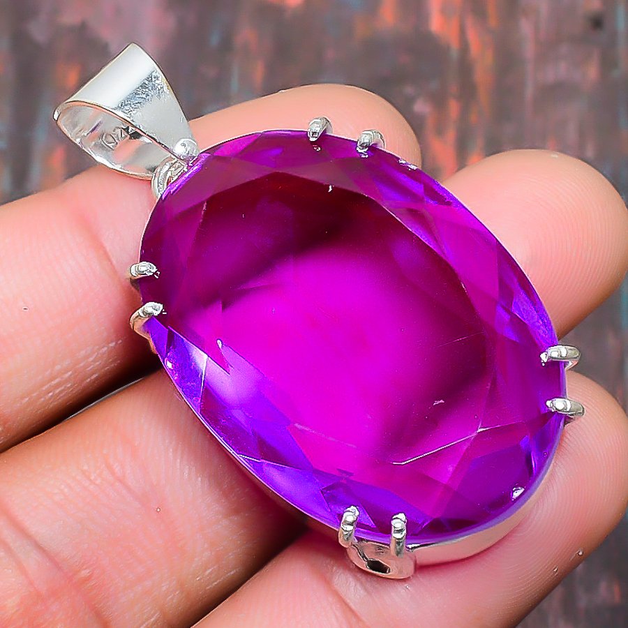 Serenity’s Aura – Amethyst Silver Pendant