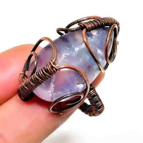 Ezra’s Veil – Hand-Wrapped Amethyst & Copper Pendant