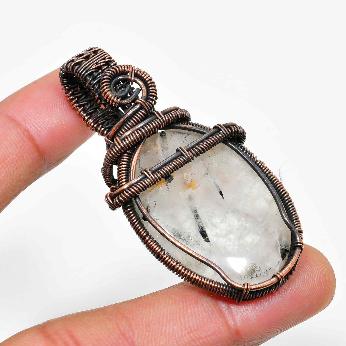 Harmony’s Glow – Copper-Wrapped Quartz Pendant