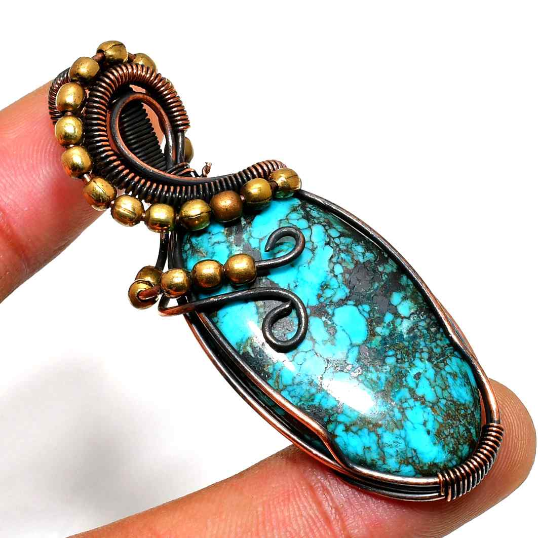 Azure Embrace – Turquoise Copper Pendant