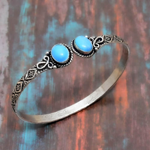Isla’s Serenity – Turquoise & Silver Bracelet