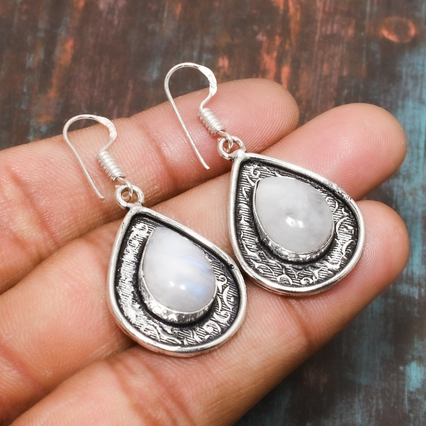 Selene’s Embrace – Sterling Moonstone Earrings