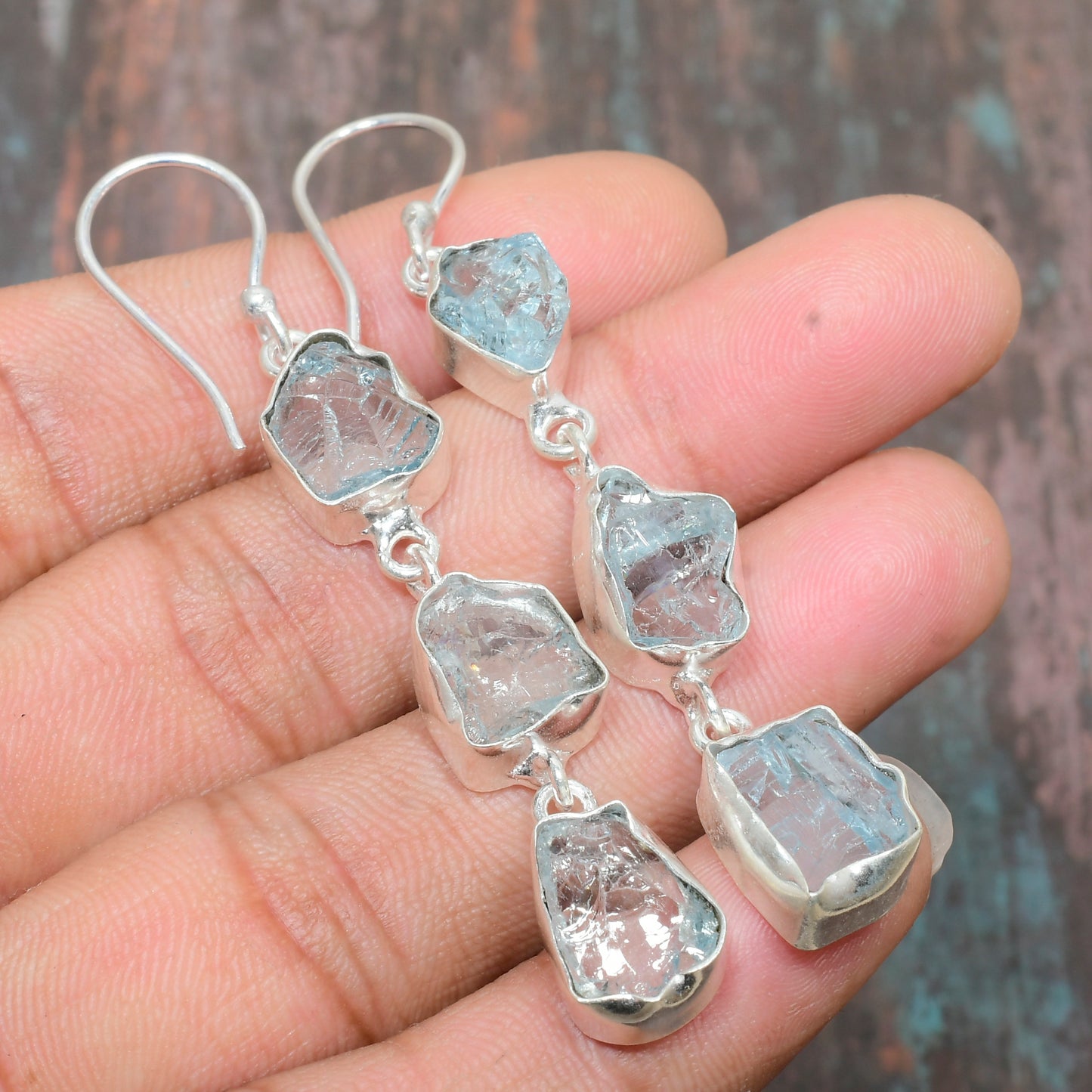 Seaside Cascade – Raw Aquamarine Silver Earrings