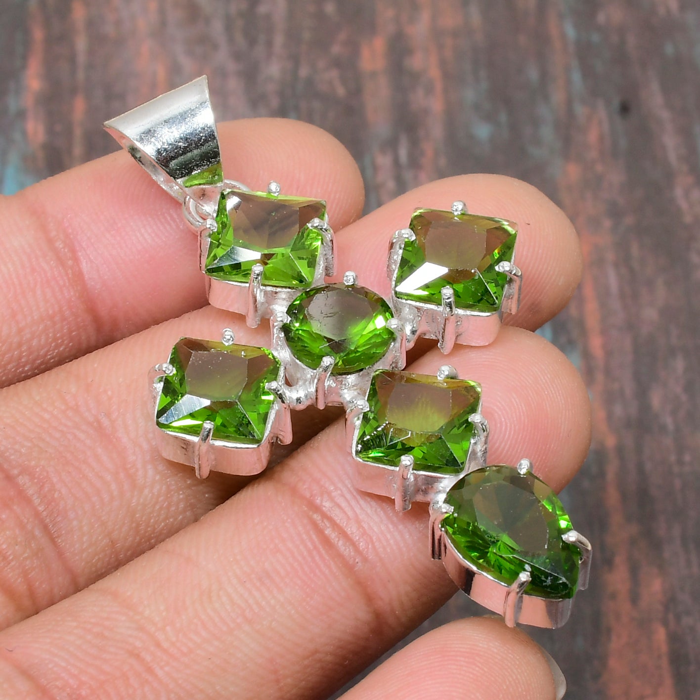 Eden’s Radiance – Sterling Silver Peridot Pendant