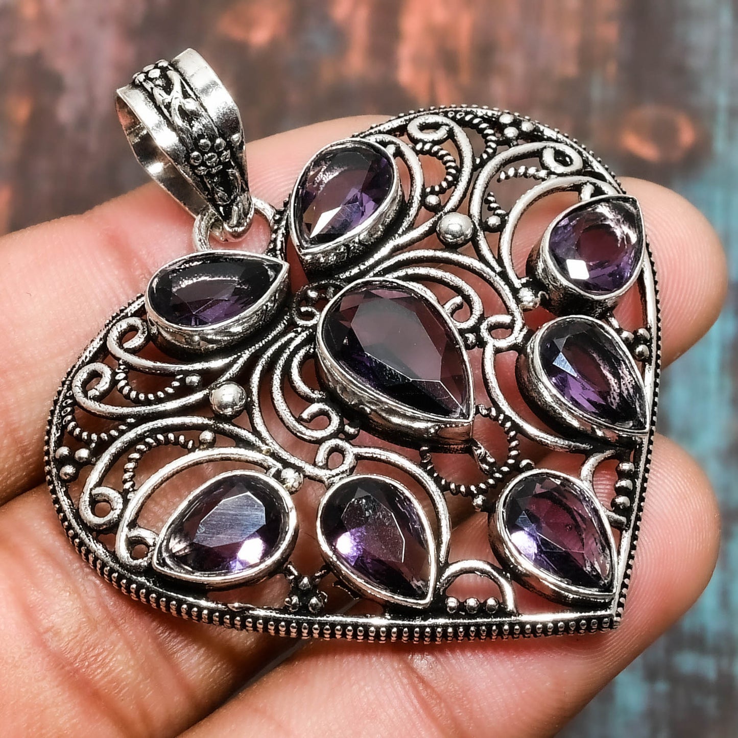 Heart’s Embrace – Amethyst Sterling Silver Pendant
