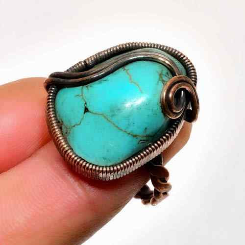 Earthbound Embrace – Turquoise Copper Ring