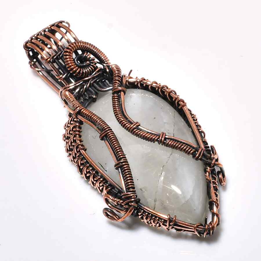 Mystic Clarity – Handcrafted Amethyst Copper Pendant