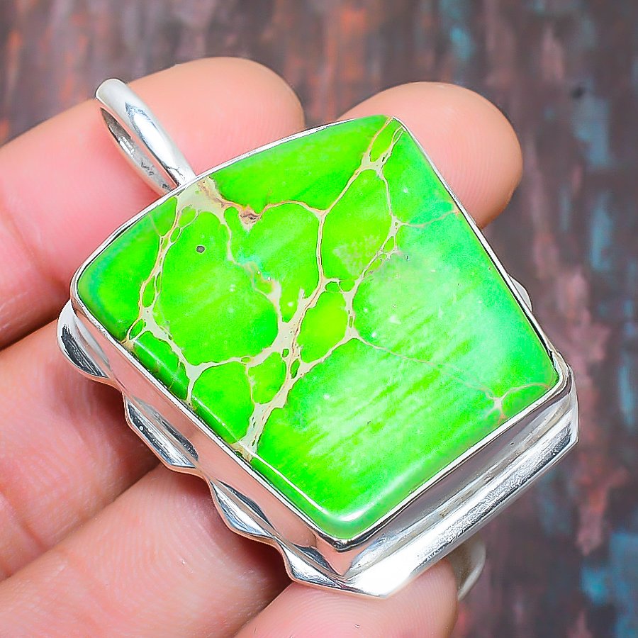 Verdant Harmony – Malachite & Silver Pendant