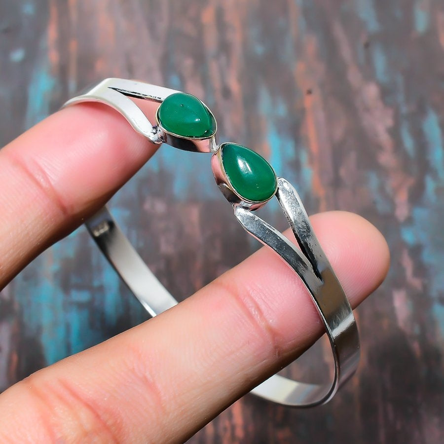 Sylvan Serenity – Green Onyx Sterling Silver Cuff