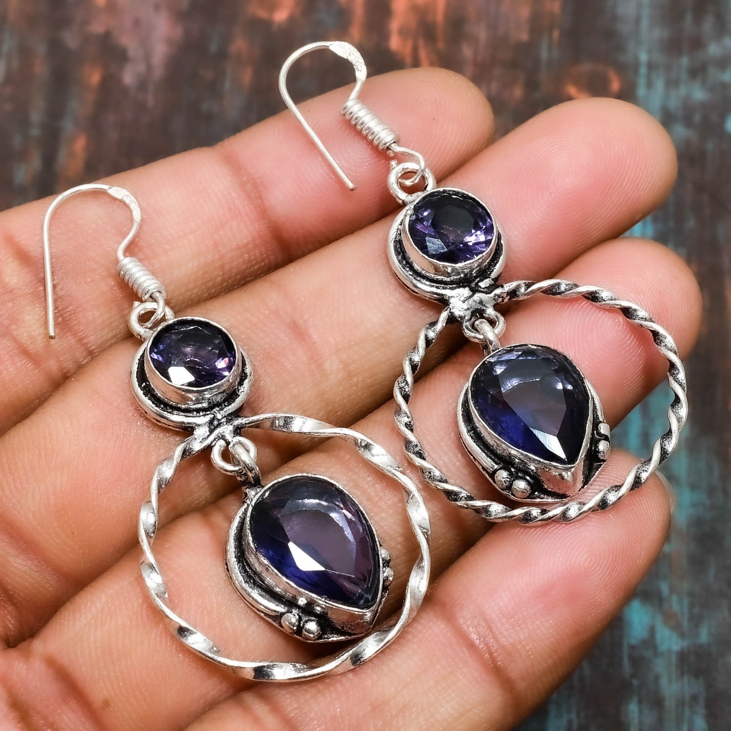 Luna’s Aura – Sterling Silver Amethyst Earrings